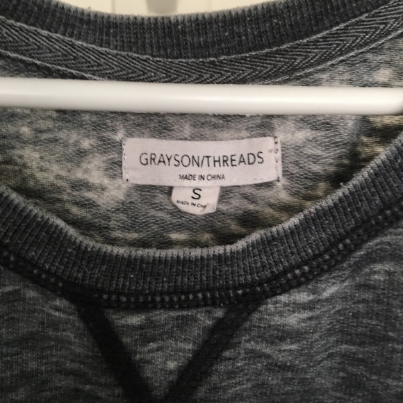 Southwestern Graphic Tee - Picture 6 of 6